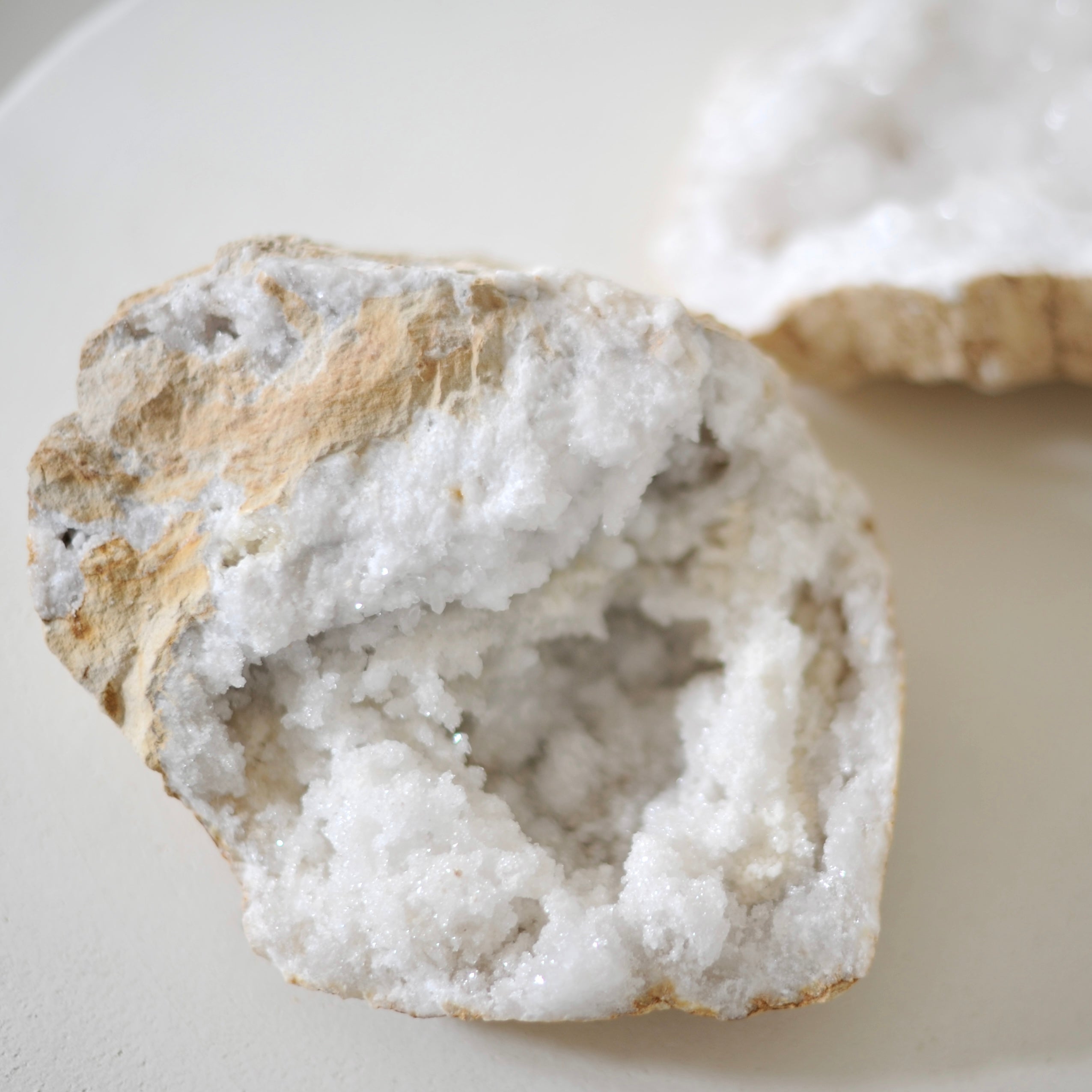 White Crystal Geode Objects.